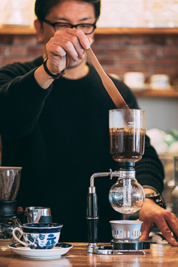 ワズカフェの店内